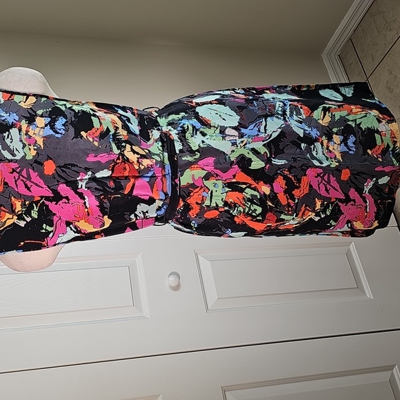 Presley Skye Colorful Abstract Midi Dress, Size Small. 100% Silk - Picture 5 of 8